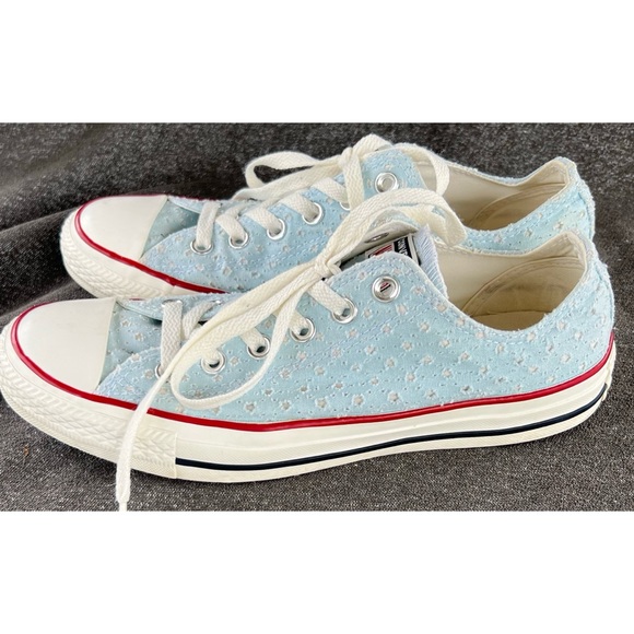 Converse Baby Blue Eyelet Sneakers Men 7 or Women 9 - Picture 4 of 15